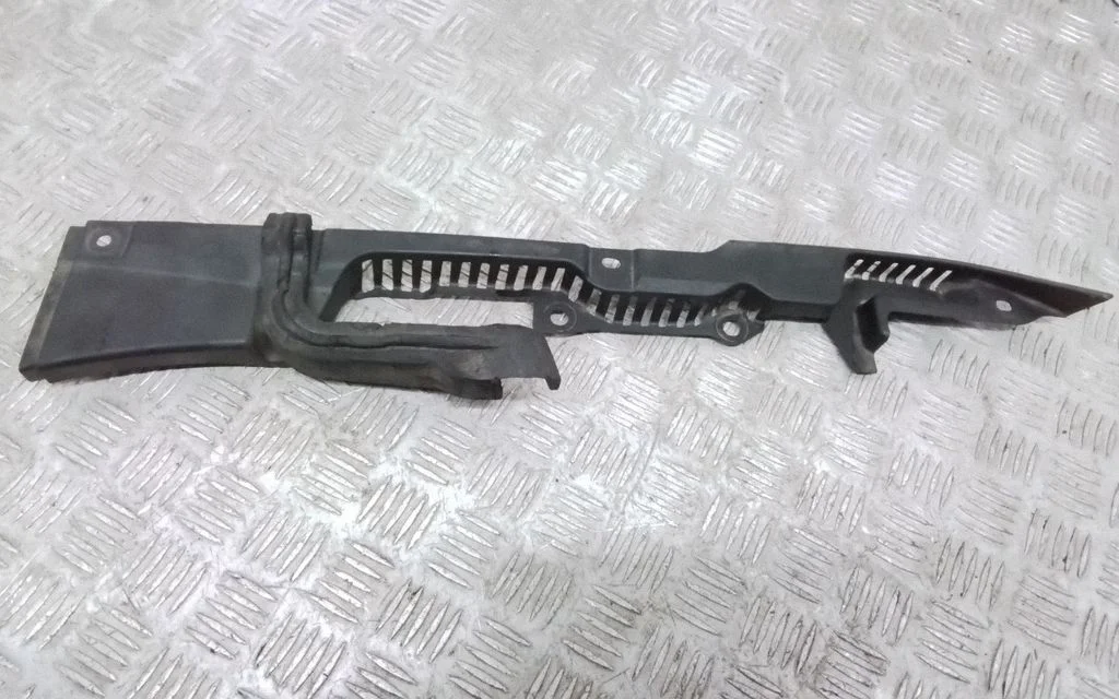 Fender end trim – Volvo S90, V90 (2016-)