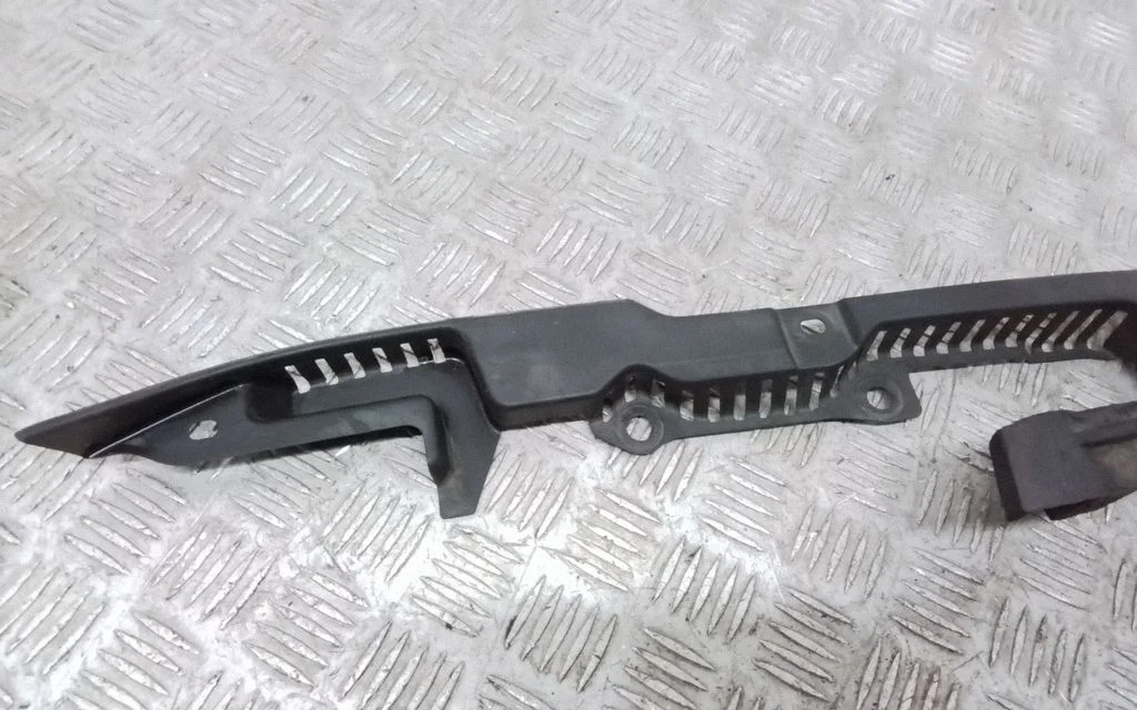 Fender end trim – Volvo S90, V90 (2016-)
