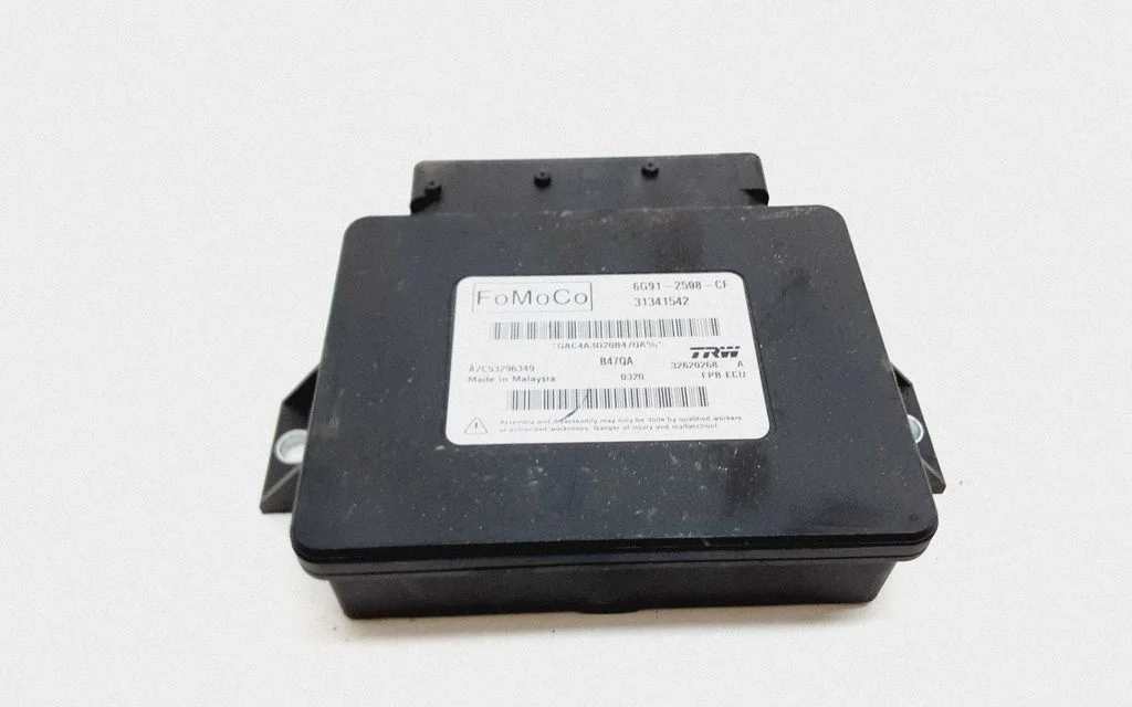 Hand brake control module – Volvo V60 (2013-2018)