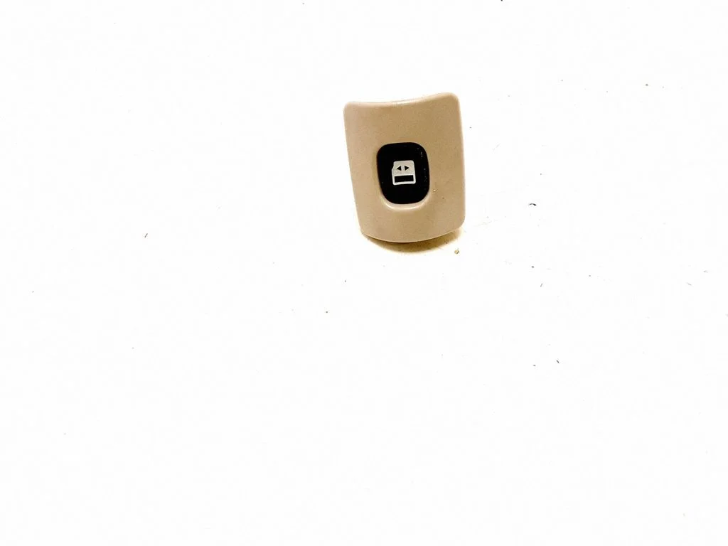Electric sliding door switch – Chrysler Town & Country V (2008-2016)