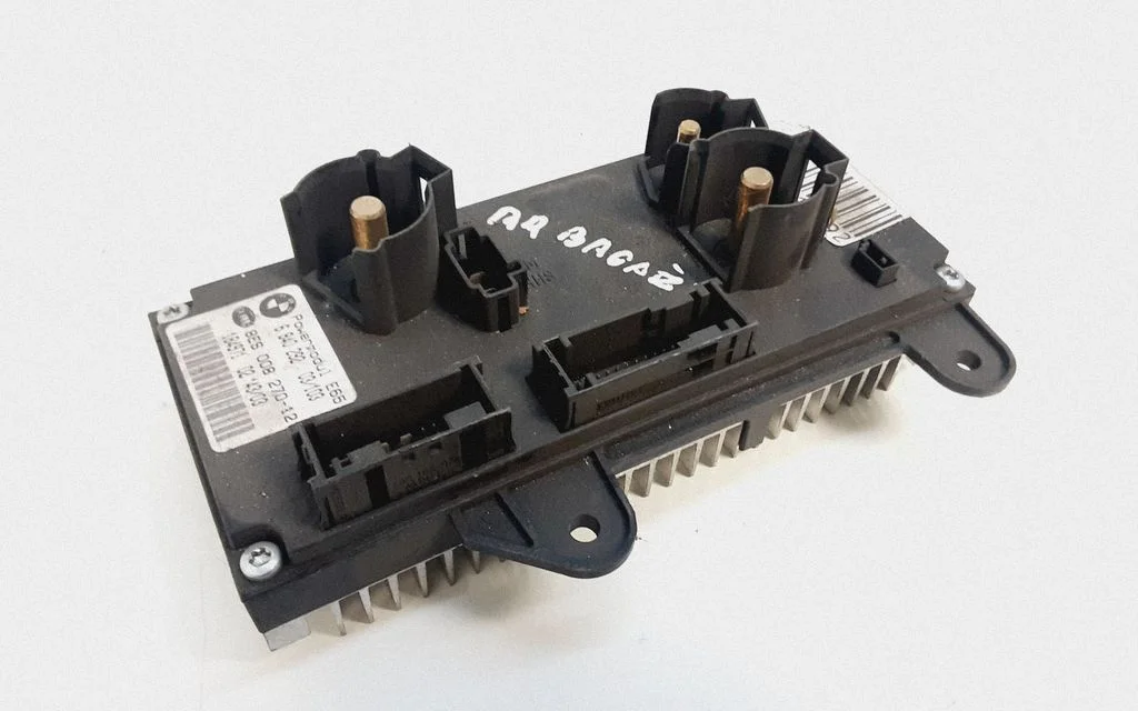 Engine control unit/module ECU – BMW 7 Series E65 E66 (2001-2008)