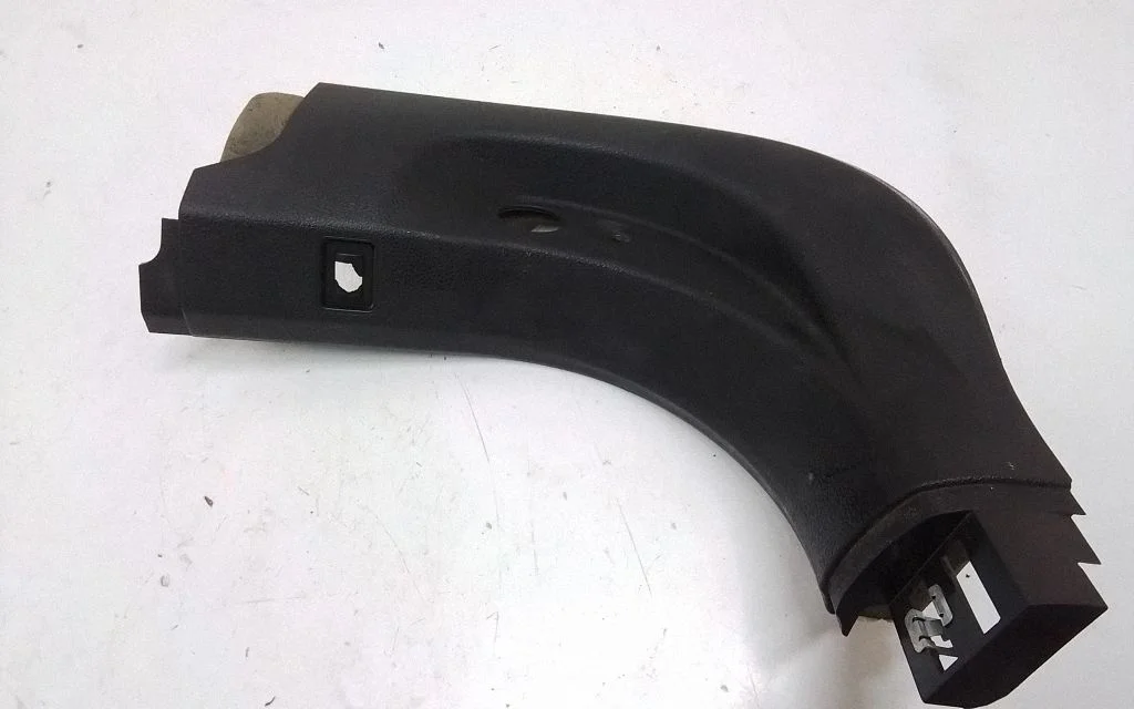Tailgate opening switch – BMW 7 Series F01 F02 F03 F04 (2008-2016)