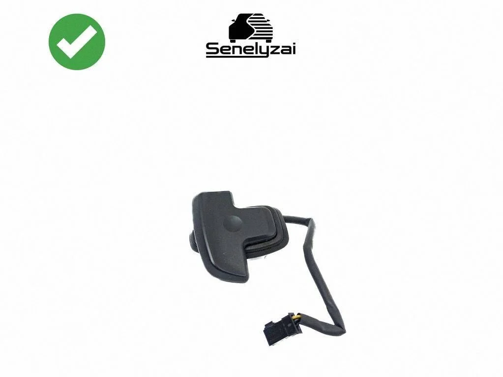 Steering wheel buttons/switches – Mercedes-Benz R-Class W251 (2005-2013)