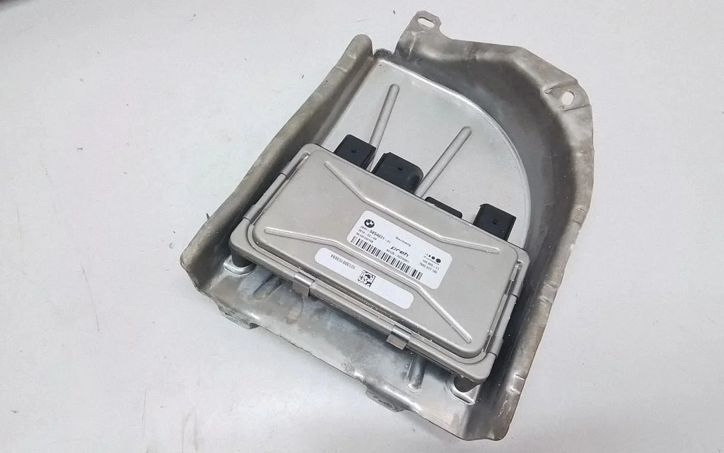 Steering rack control module – BMW 7 Series F01 F02 F03 F04 (2008-2016)