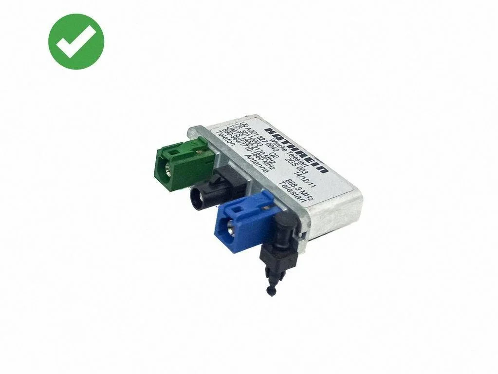 Aerial antenna amplifier – Mercedes-Benz R-Class W251 (2005-2013)