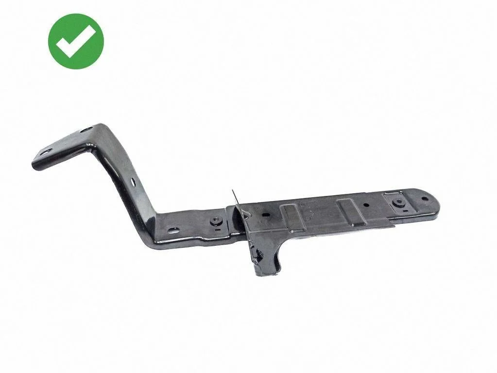Other trunk/boot trim element – Mercedes-Benz R-Class W251 (2005-2013)