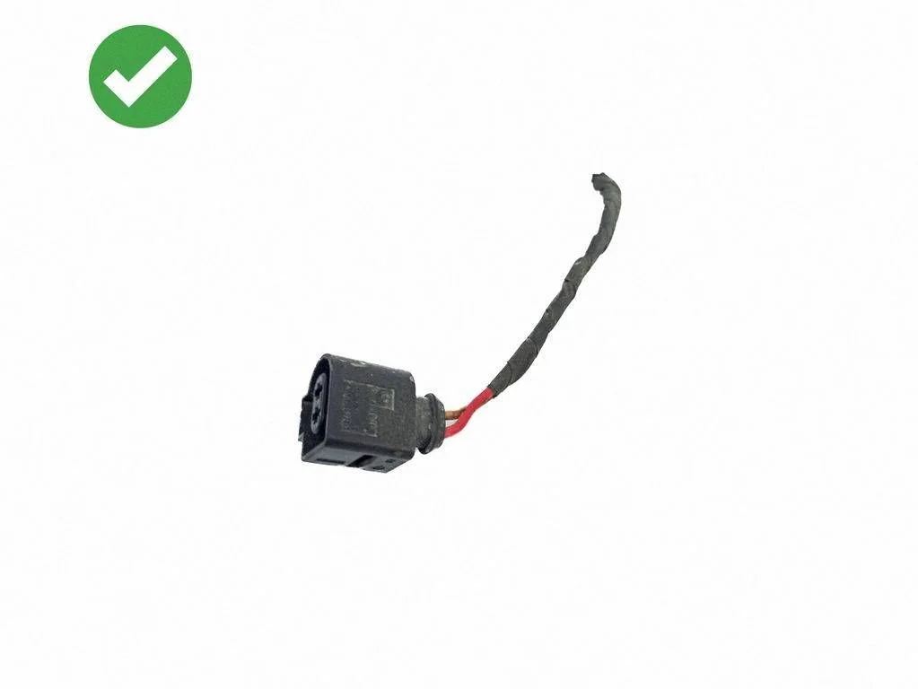 Klaasipesuvedeliku pump (klaaside) – Mercedes-Benz R-klass W251 (2005-2013)
