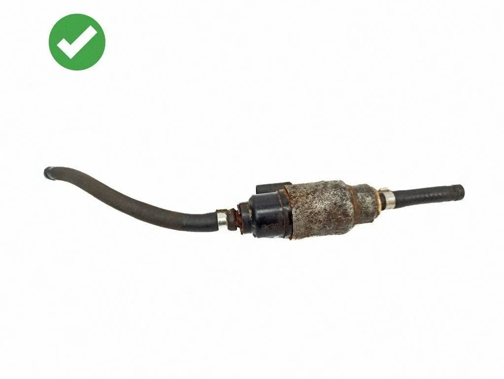 Webasto auxiliary heater fuel pump – Mercedes-Benz R-Class W251 (2005-2013)