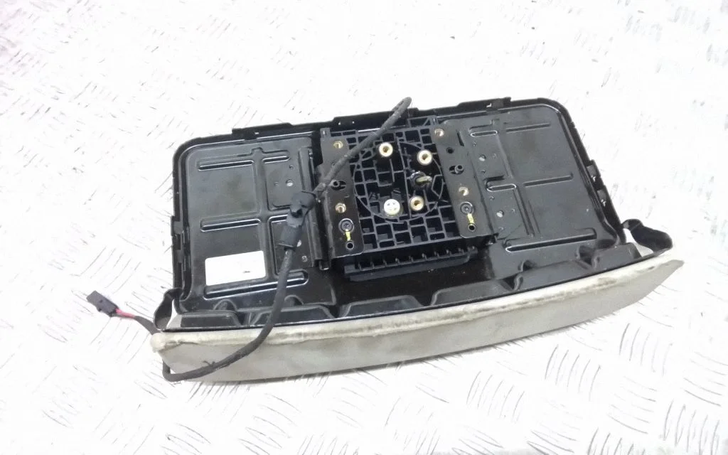 Driver seat console base – Porsche Cayenne (92A) (2010-2017)