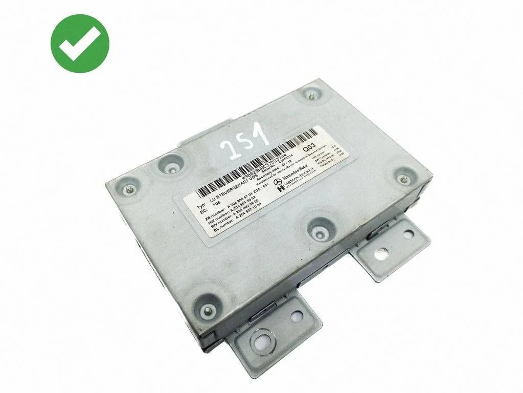 Multimeedia juhtplokk A2049005704