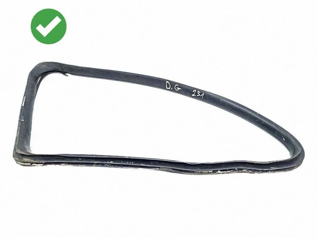 Tagaukse akna tihend – Mercedes-Benz R-klass W251 (2005-2013)