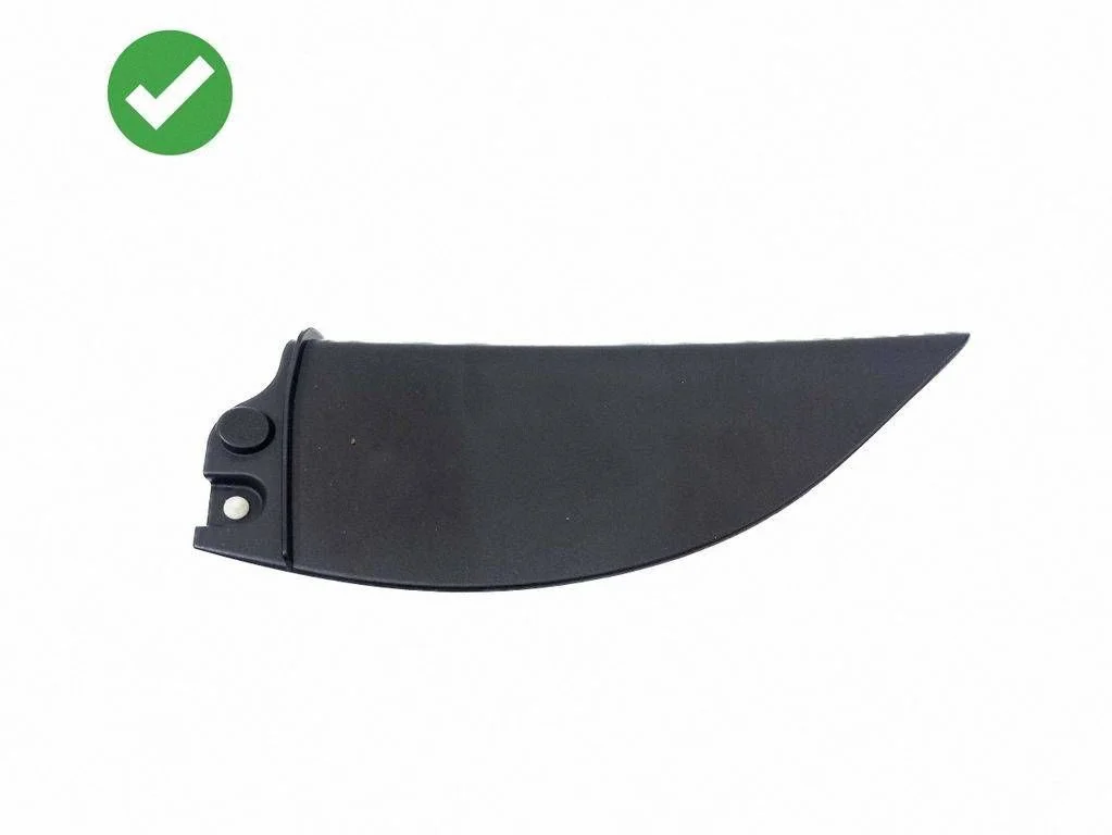 Front door glass trim molding 82G857570