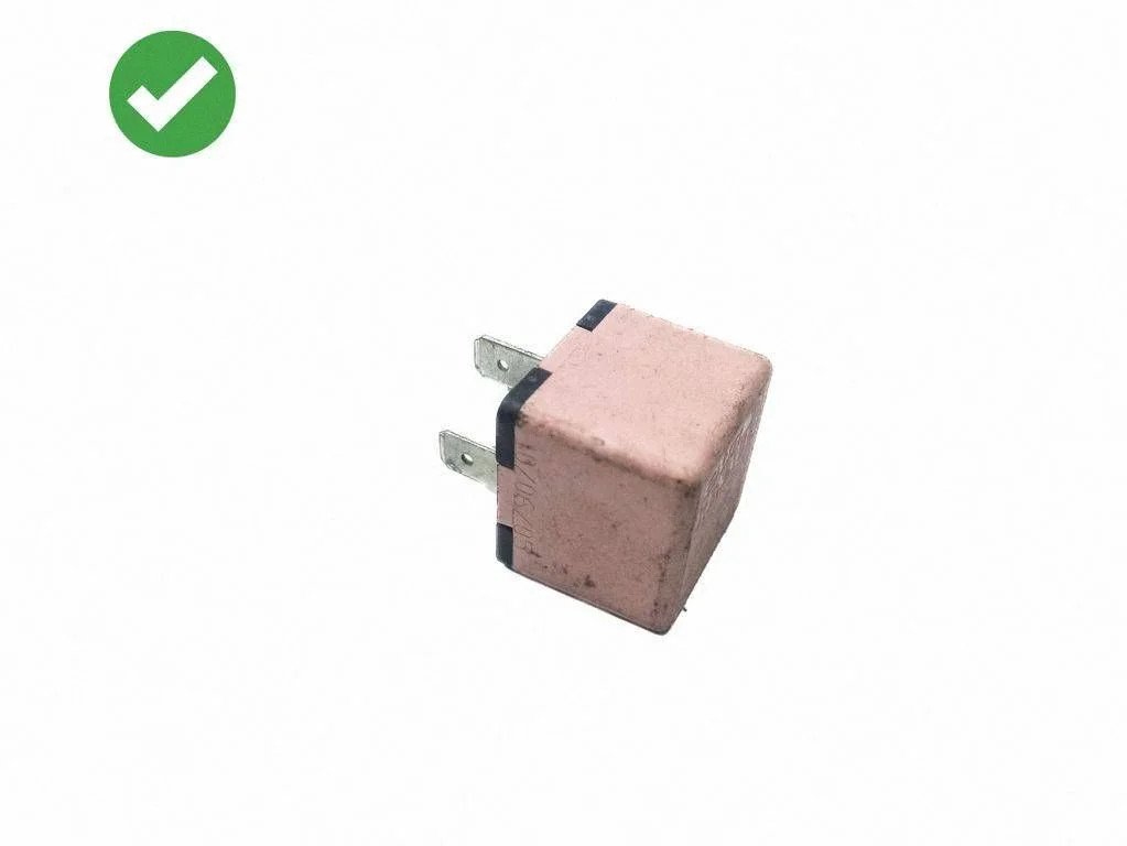 Other relay 8200338695