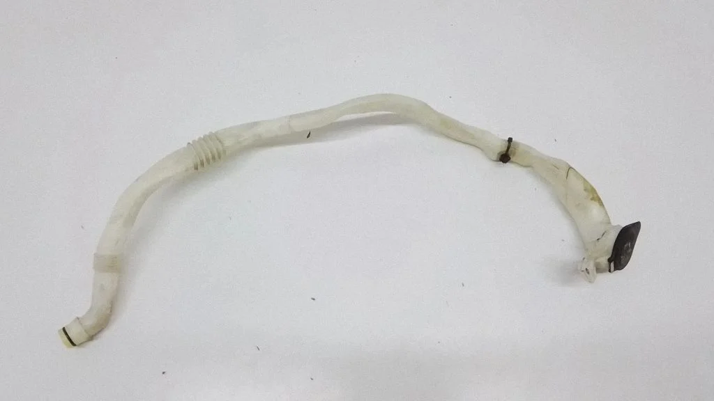 Window washer liquid tank fill tube 11868015
