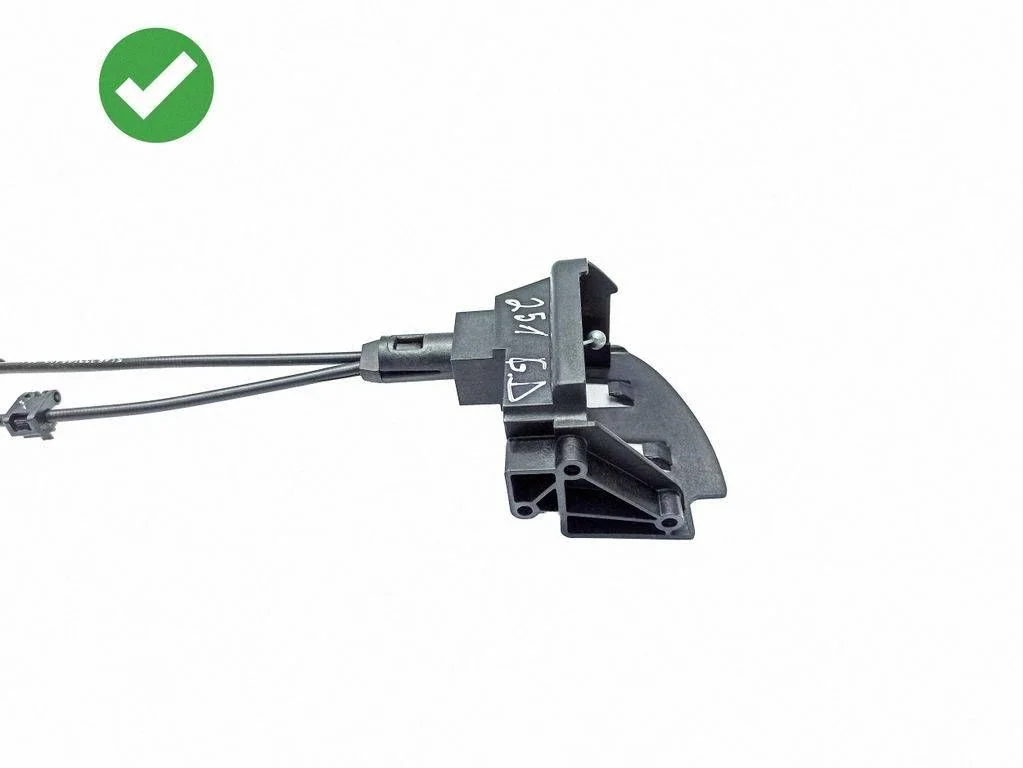 Seat back rest control lever/handle – Mercedes-Benz R-Class W251 (2005-2013)