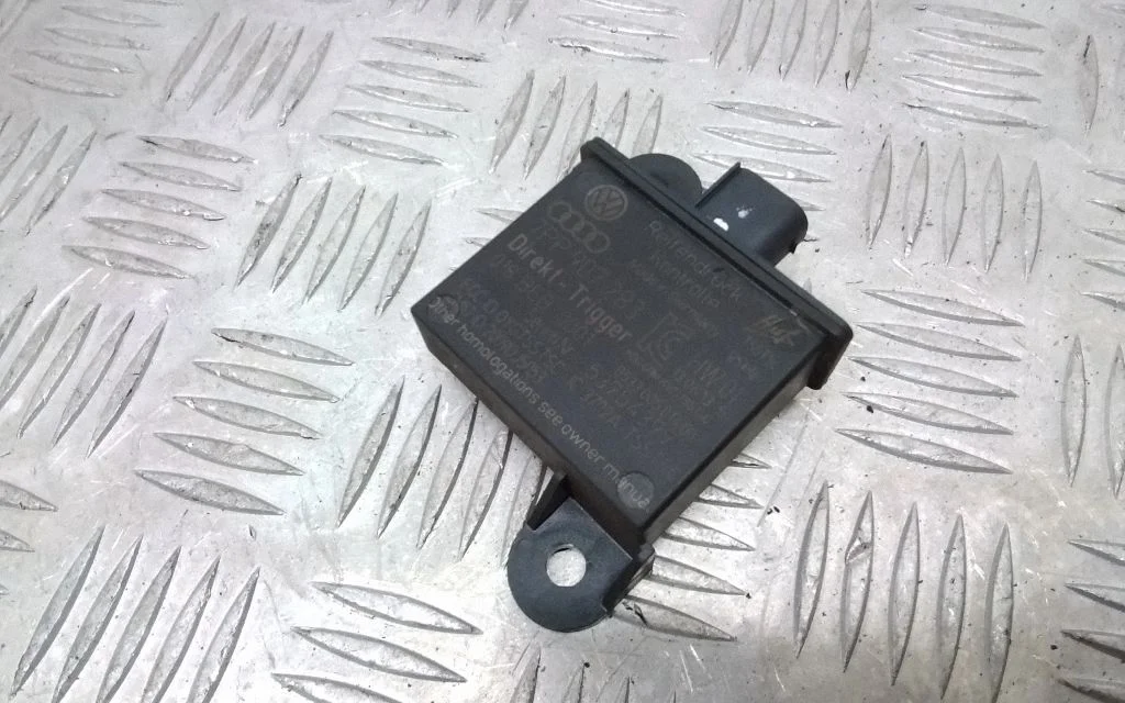 Tire pressure control unit – Porsche Cayenne (92A) (2010-2017)