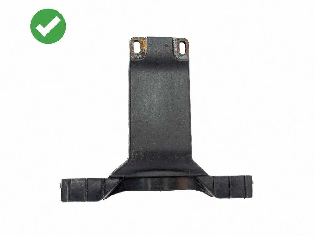 Radiator mount bracket A2098880090