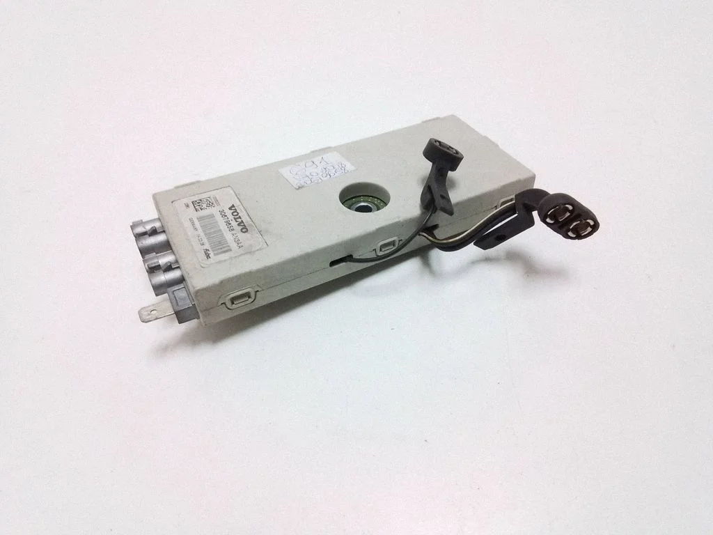 Antenna control unit – Volvo V70 (2005-2008)