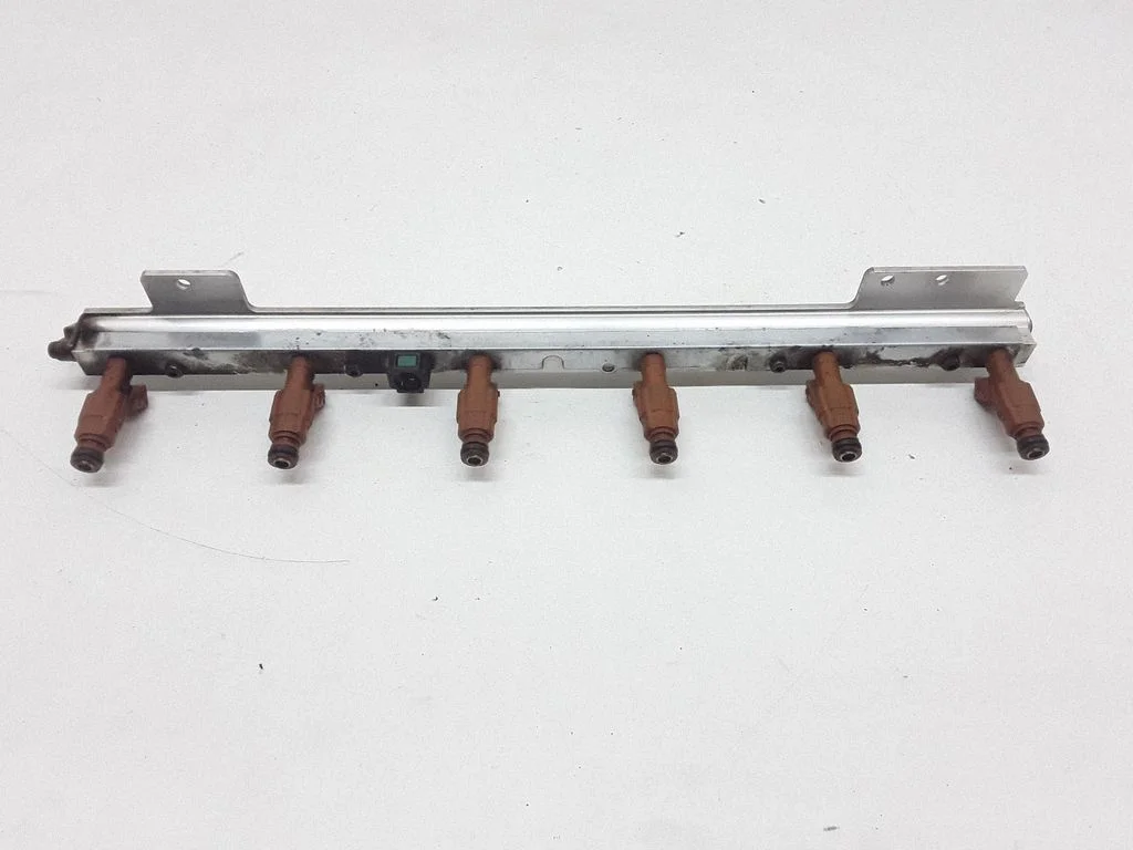 Fuel distributor – Volvo XC90 (2003-2006)