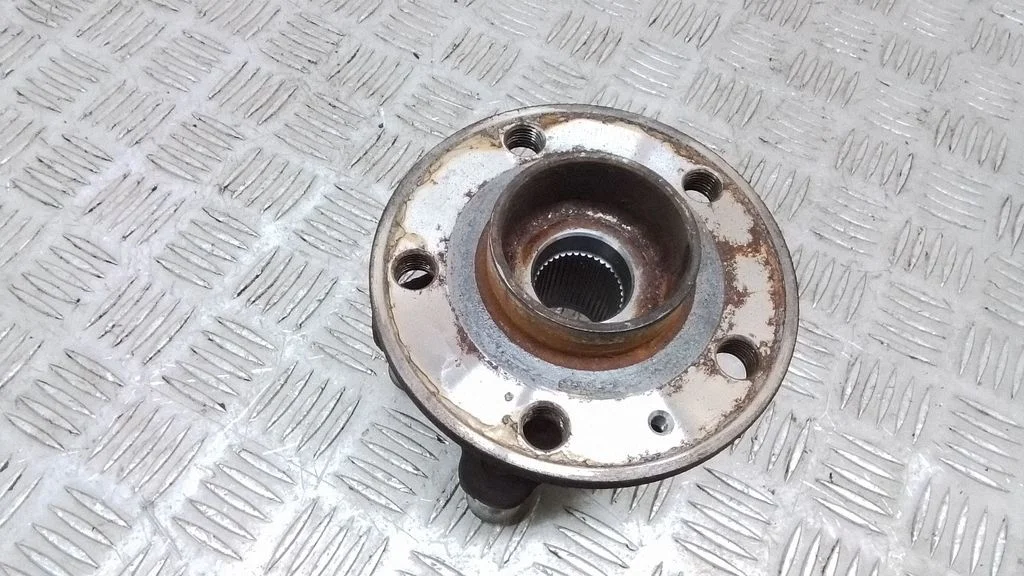Rear wheel ball bearing – rear right