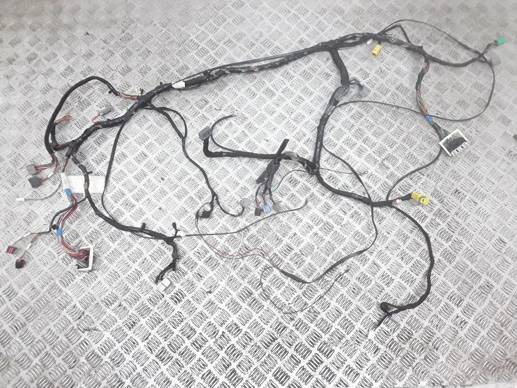 Panel wiring – Dodge Grand Caravan (2008-2020)