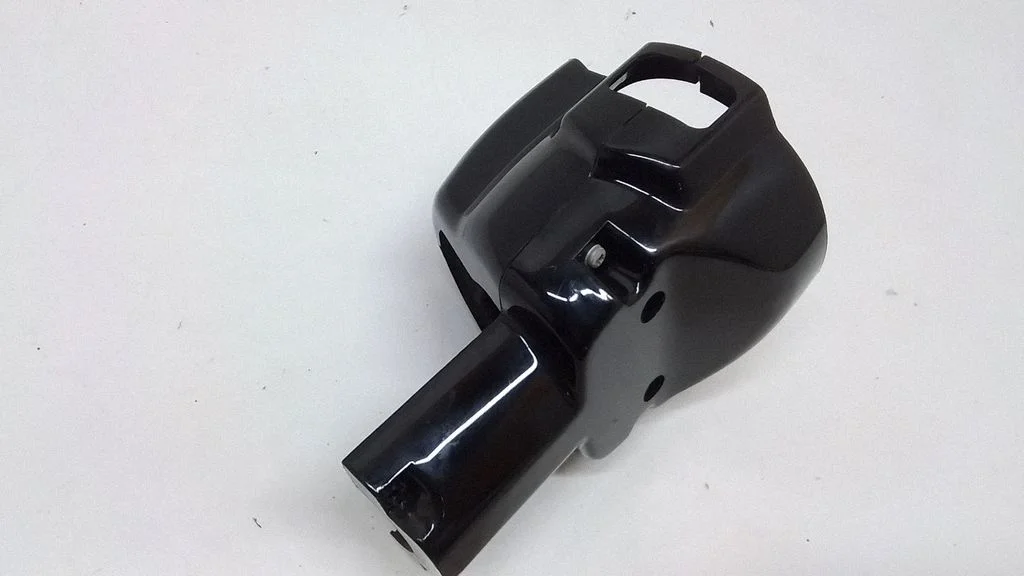 Steering wheel trim – Rolls-Royce Silver Spur (1980-1998)