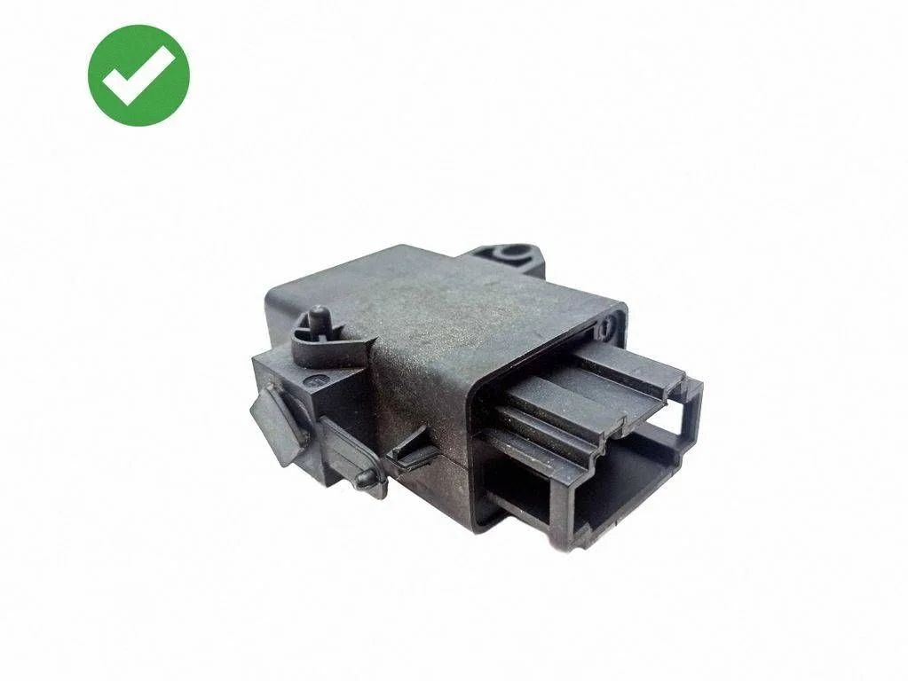 Seat heating relay – Volkswagen Eos (2006-2010)
