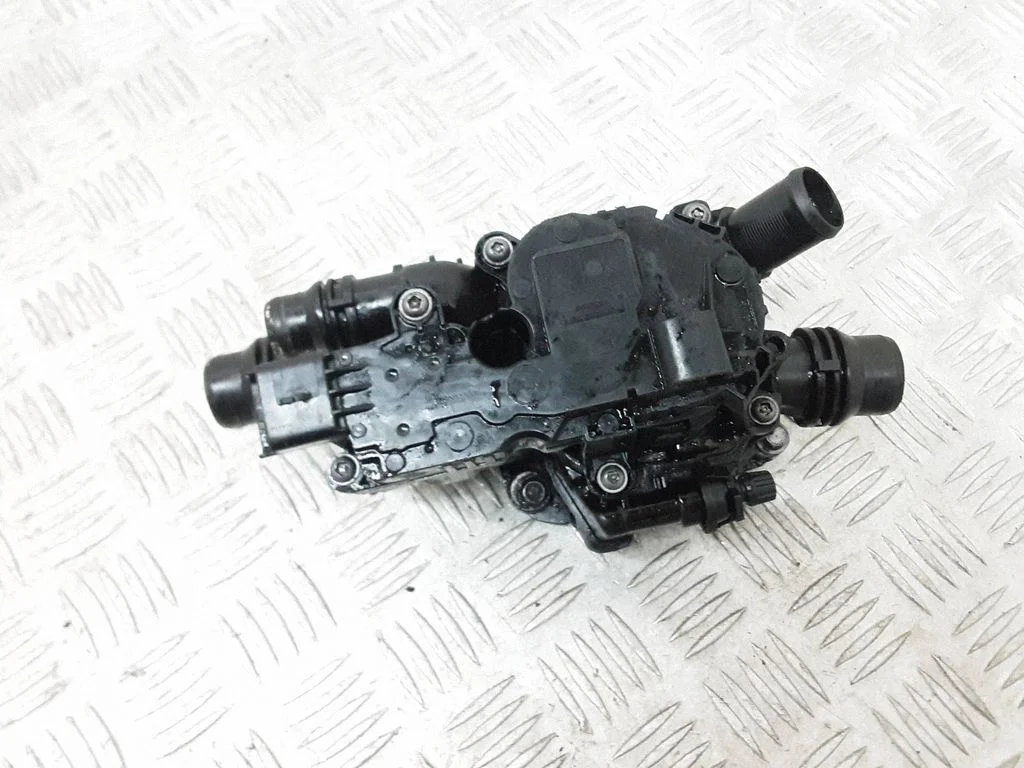 Thermostat housing – Peugeot 3008 II (2016-2023)