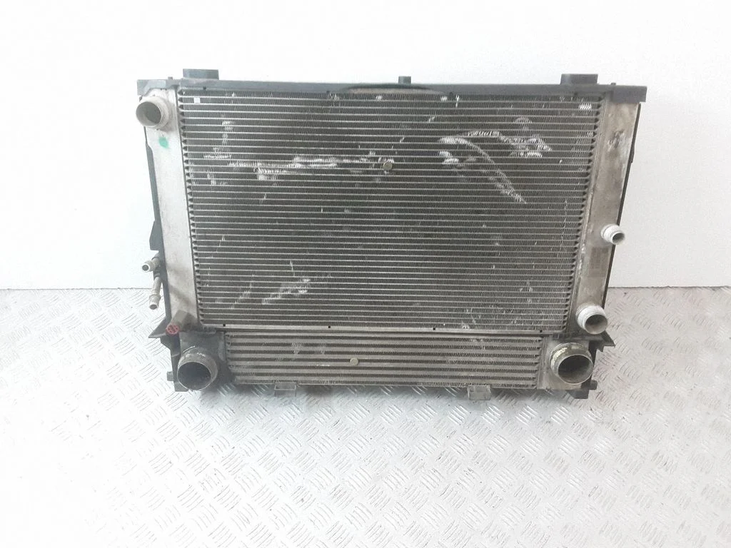 Radiaatorite komplekt 7792844