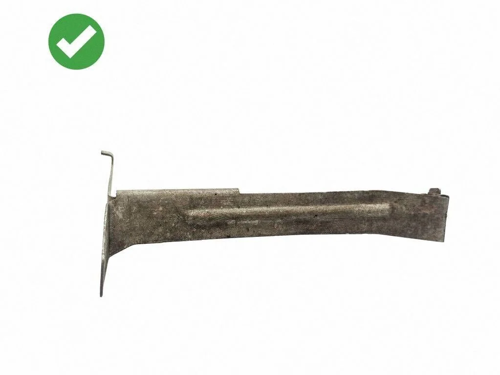 Front bumper mounting bracket – Mercedes-Benz C-Class AMG W204 (2007-2014)