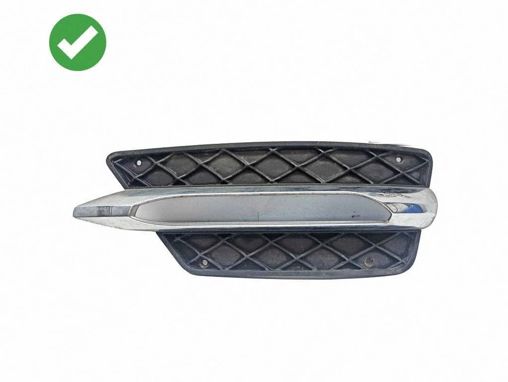 Front grill – Mercedes-Benz C-Class AMG W204 (2007-2014)