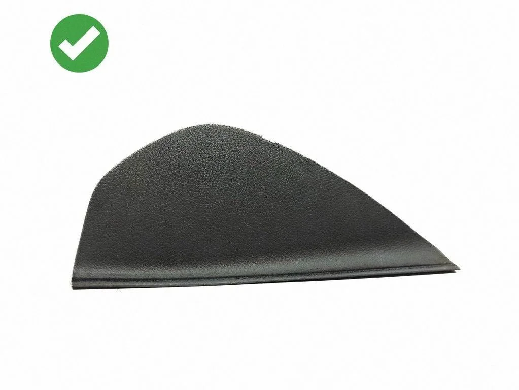 Dashboard side end trim – Mercedes-Benz Vito Viano W639 (2003-2014)