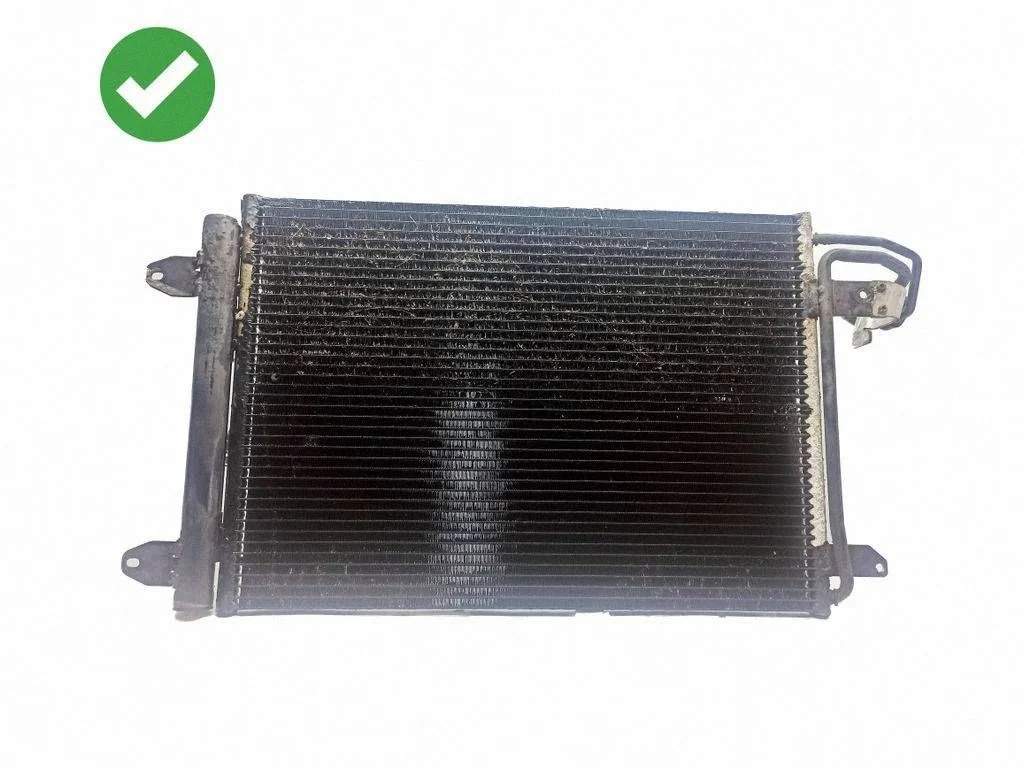 Kliimaseadme jahutusradiaator (kondensaator) 1K0820411S