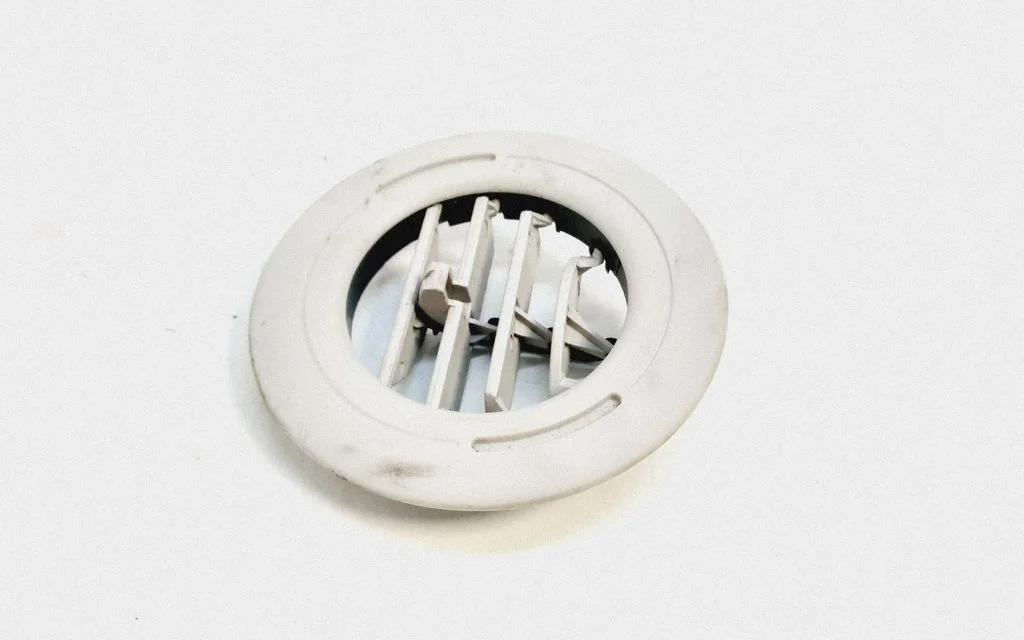Air vent grill in roof – Chrysler Town & Country V (2008-2016)