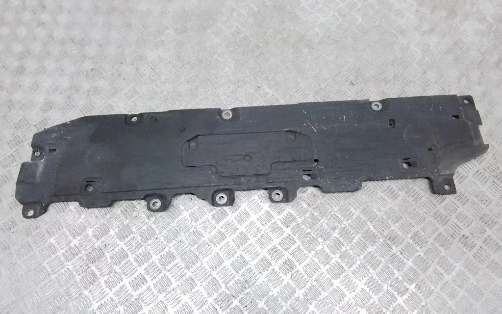 Külgmine põhjakaitse – Volvo S90, V90 (2016-)
