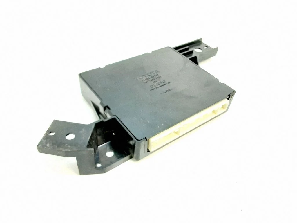 Air conditioner control unit module – Toyota Camry (2006-2011)