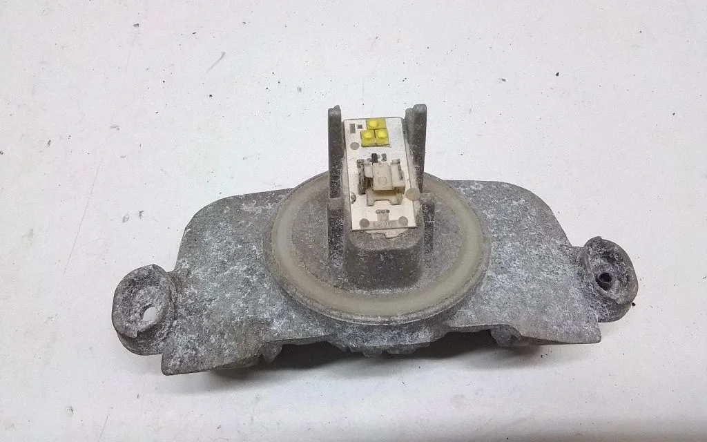 LED ballast control module 7213114
