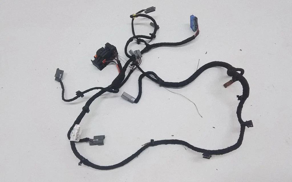 Seat wiring loom – Volvo S60 (2011-2013)