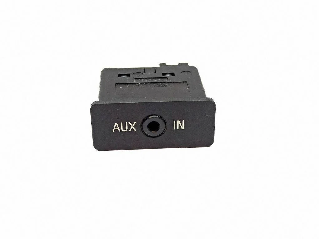 AUX-pesa – BMW X5 E70 (2006-2013)