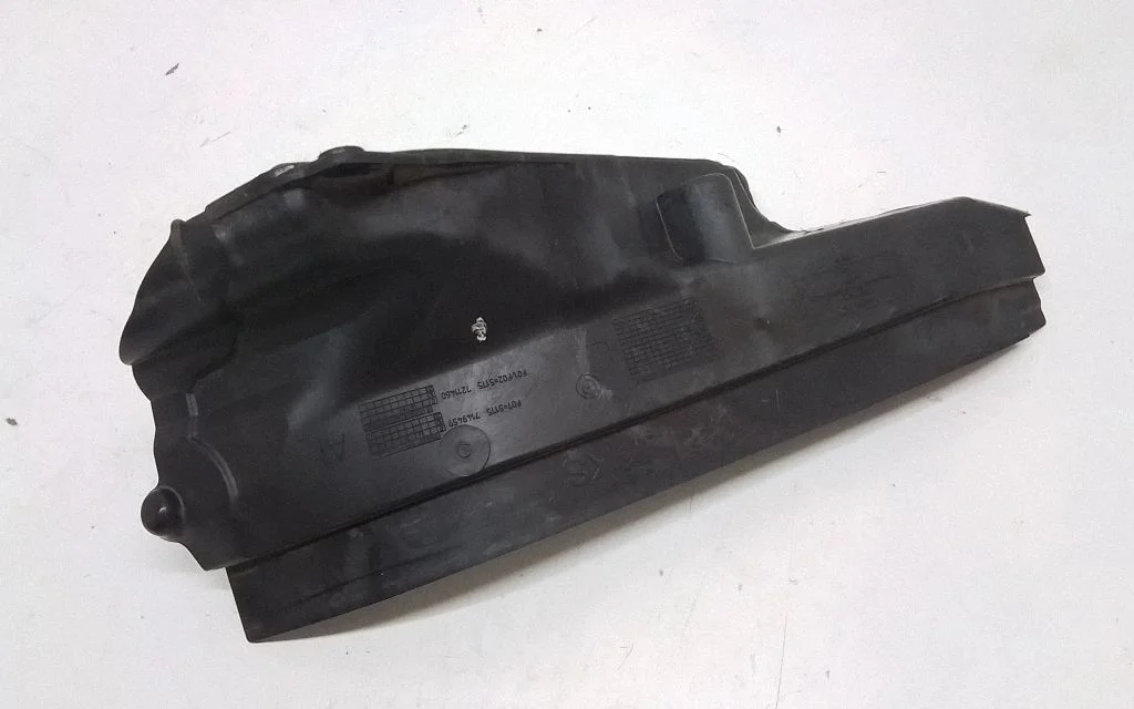 Wygłuszenie grodzi – BMW Seria 7 F01 F02 F03 F04 (2008-2016)