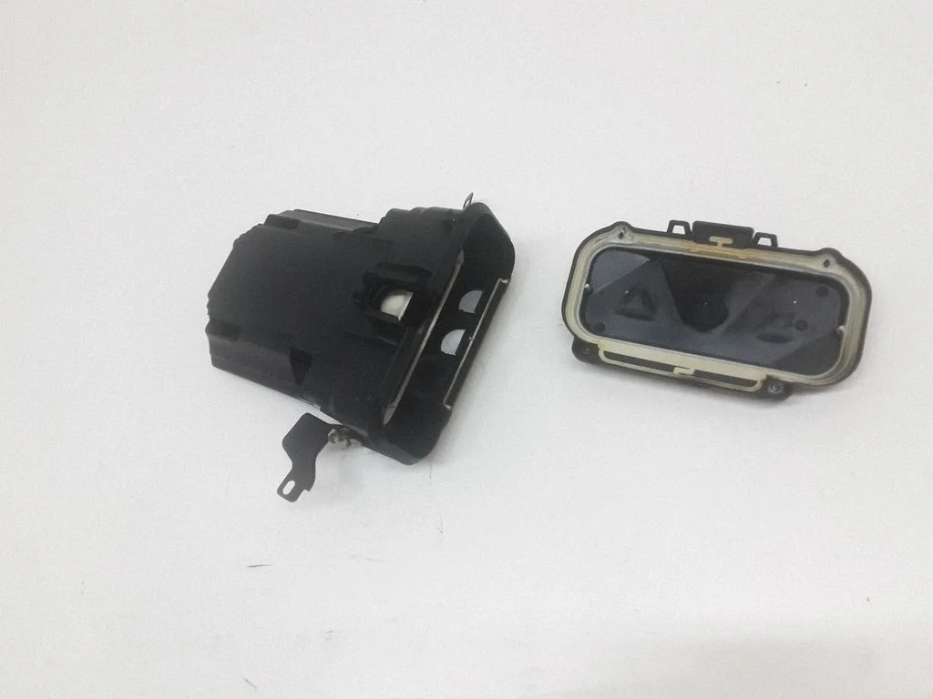 Engine control unit box – BMW 7 Series F01 F02 F03 F04 (2008-2016)