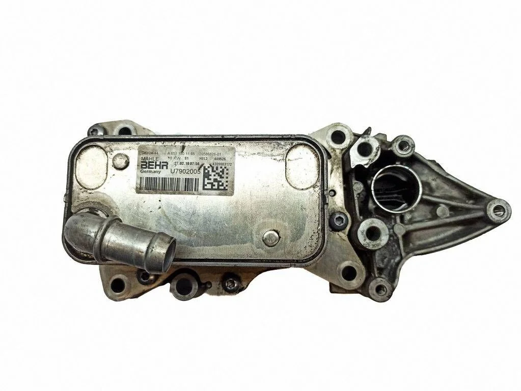 Engine oil radiator A6511801310