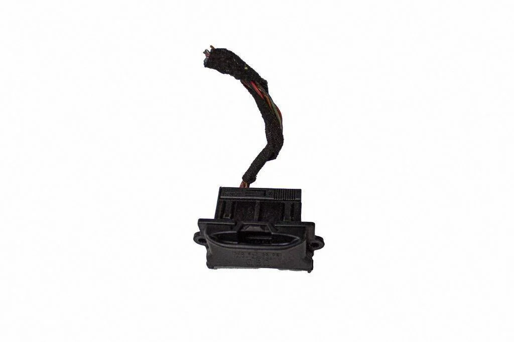 A set of switches – Mercedes-Benz R-Class W251 (2005-2013)