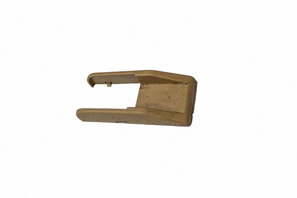 Rear seat rail trim cover – Mercedes-Benz R-Class W251 (2005-2013)