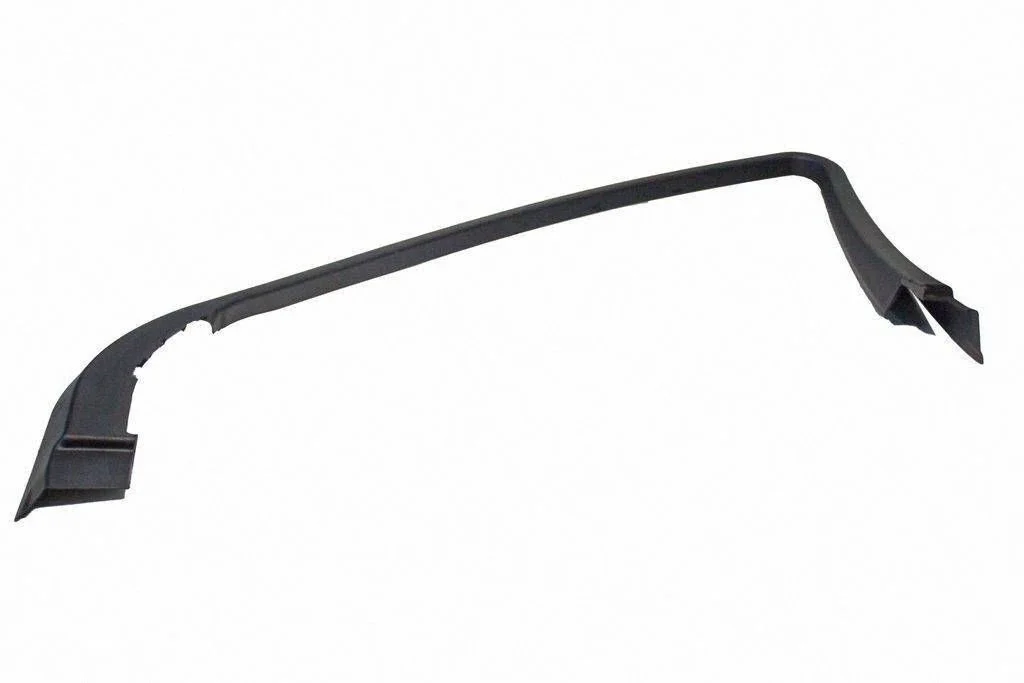 Front door glass trim molding – Mercedes-Benz R-Class W251 (2005-2013)