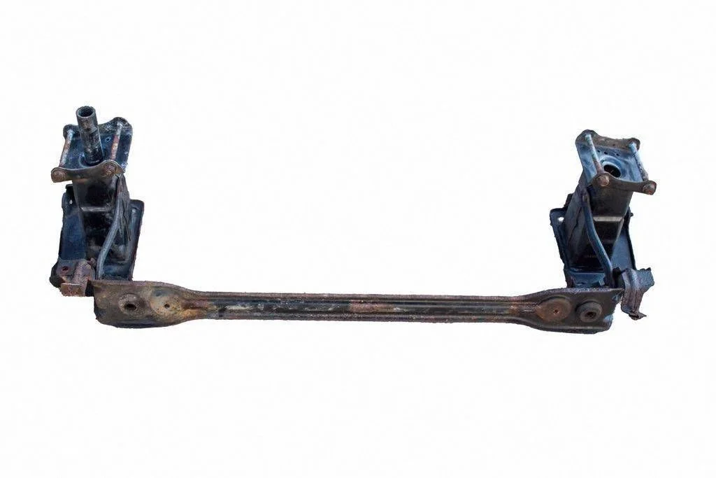 Front bumper cross member – Mercedes-Benz R-Class W251 (2005-2013)