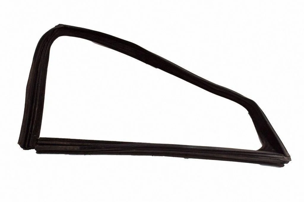 Front door glass trim molding – Mercedes-Benz R-Class W251 (2005-2013)