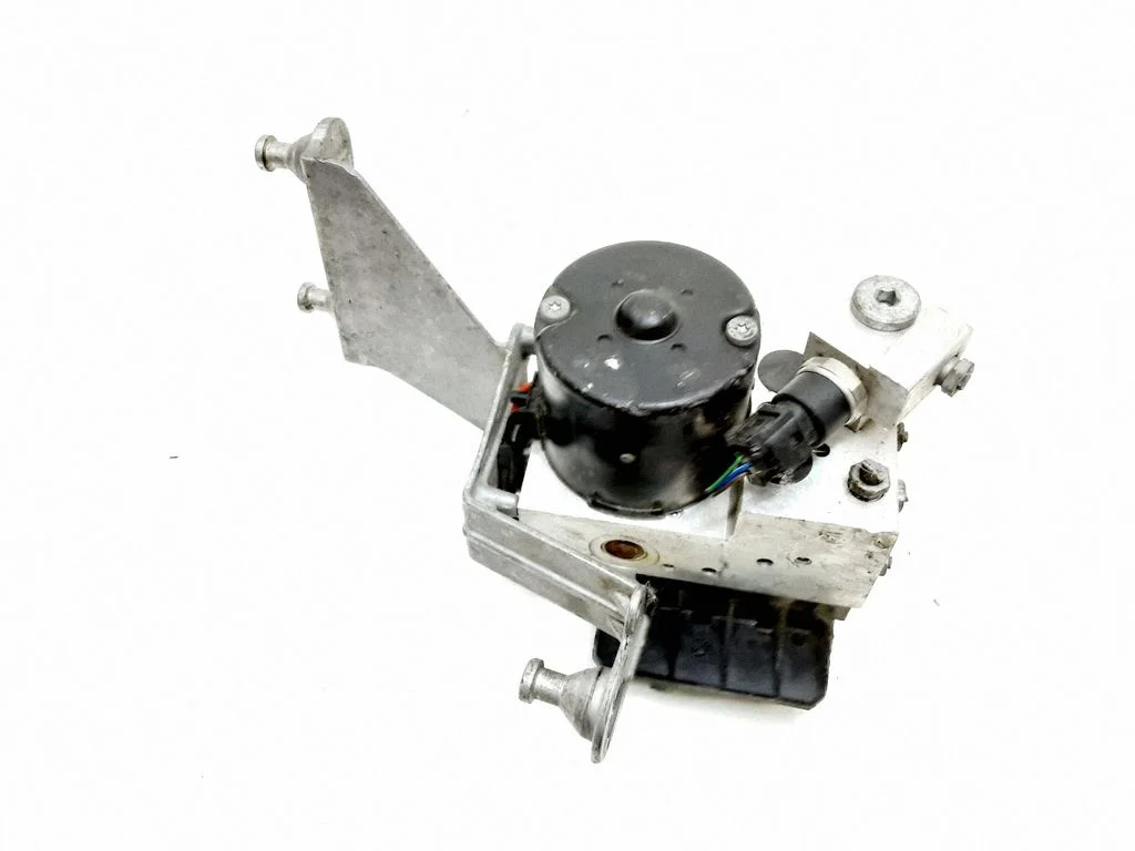 ABS block – Mercedes-Benz S-Class W220 (1998-2006)