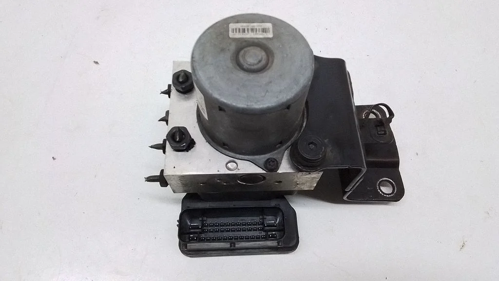Pompa ABS 58910A4981