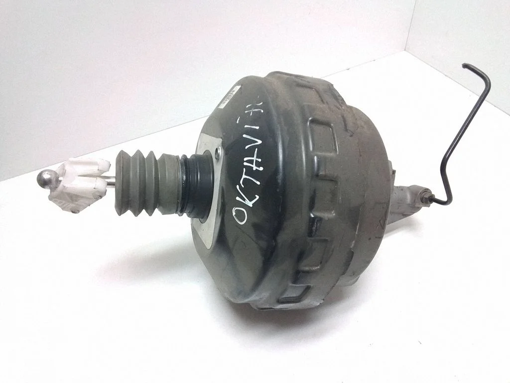 Brake booster – Skoda Octavia Mk2 (1Z) (2004-2013)